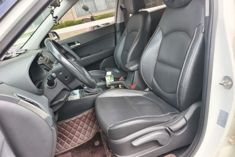 Used Hyundai ix25 2015 1.6L Automatic Two-Wheel Drive Smart GLS Trim Left Front Seat