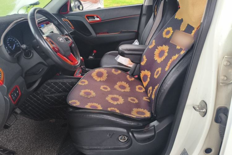 Used Hyundai ix25 2015 1.6L Automatic Two-Wheel Drive Smart GLS Trim Left Front Seat