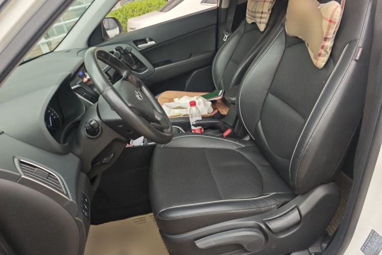 Used Hyundai ix25 2015 1.6L Automatic Two-Wheel Drive Smart GLS Trim Left Front Seat