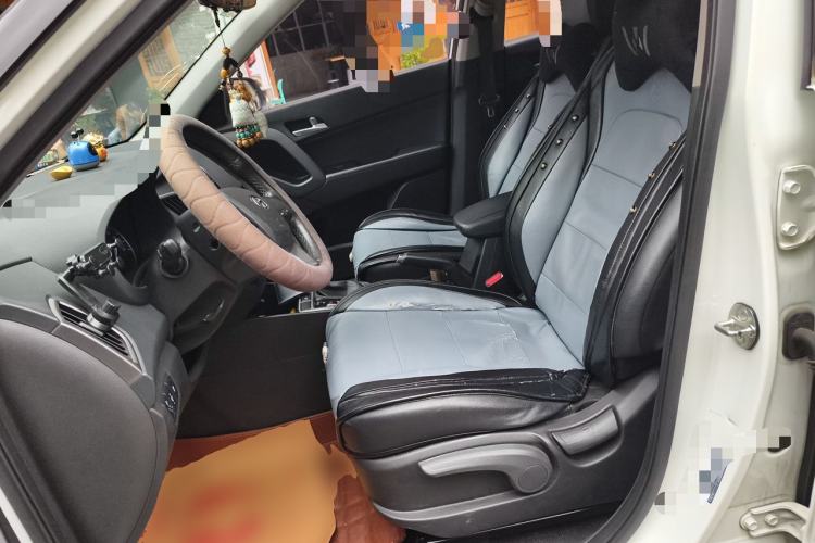 Used Hyundai ix25 2015 1.6L Automatic Two-Wheel Drive Smart GLS Trim Left Front Seat