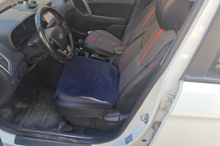 Used Hyundai ix25 2015 1.6L Manual Two-Wheel Drive Fashionable GS Model Left Front Seat