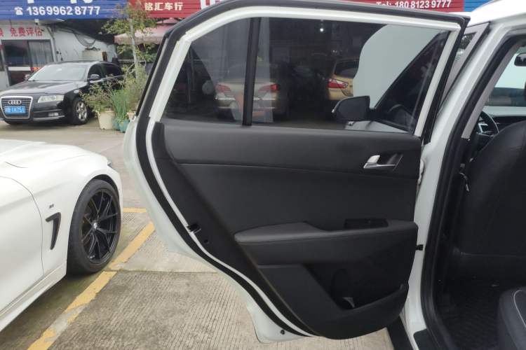 Used Hyundai ix25 2015 1.6L Automatic Two-Wheel Drive Smart GLS Trim Left Rear Door Interior