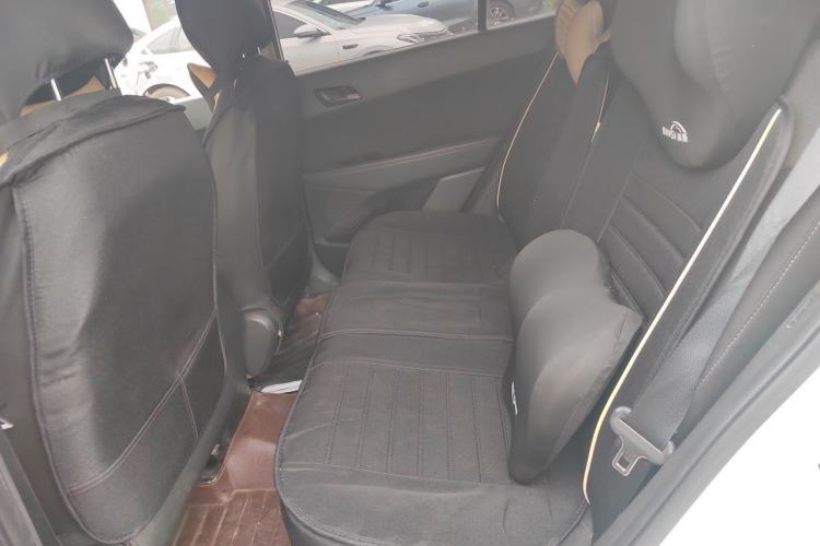 Used Hyundai ix25 2015 1.6L Automatic Two-Wheel Drive Fashionable GS Model Left Rear Seat