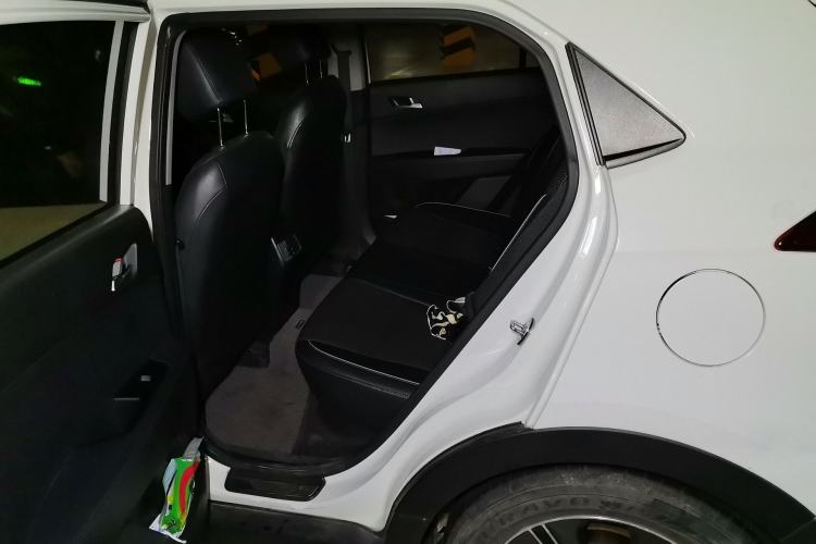 Used Hyundai ix25 2015 1.6L Automatic Two-Wheel-Drive Deluxe DLX Model Left Rear Seat
