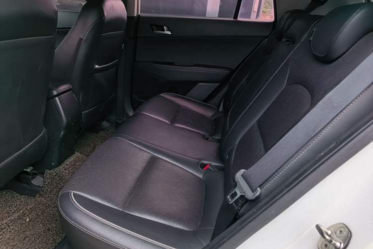 Used Hyundai ix25 2015 1.6L Automatic Two-Wheel Drive Smart GLS Trim Left Rear Seat