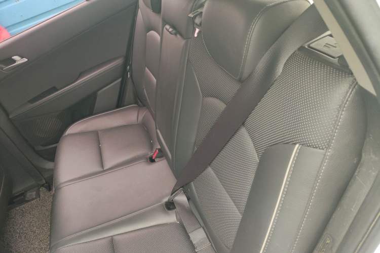 Used Hyundai ix25 2015 1.6L Automatic Two-Wheel Drive Smart GLS Trim Left Rear Seat