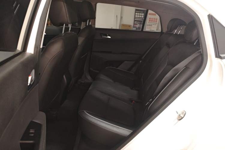 Used Hyundai ix25 2015 1.6L Automatic Two-Wheel Drive Smart GLS Trim Left Rear Seat
