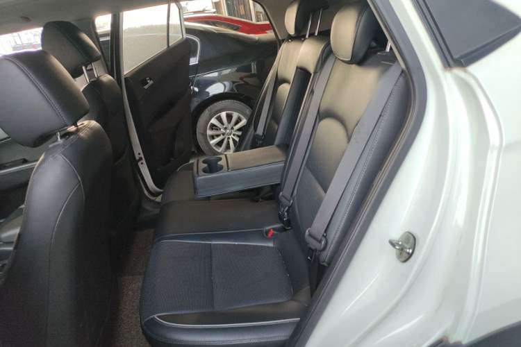 Used Hyundai ix25 2015 1.6L Automatic Two-Wheel Drive Smart GLS Trim Left Rear Seat
