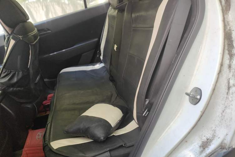 Used Hyundai ix25 2015 1.6L Manual Two-Wheel Drive Fashionable GS Model Left Rear Seat