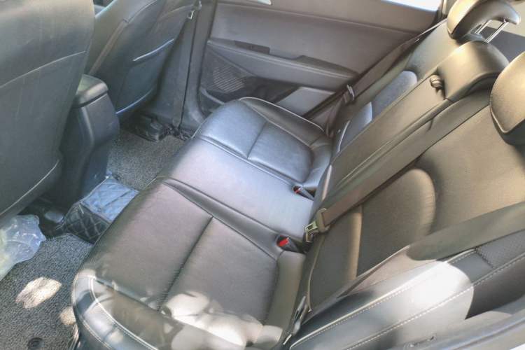 Used Hyundai ix25 2015 1.6L Automatic Two-Wheel Drive Smart GLS Trim Left Rear Seat