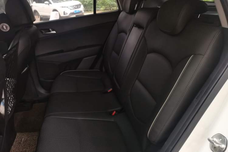 Used Hyundai ix25 2015 1.6L Automatic Two-Wheel-Drive Deluxe DLX Model Left Rear Seat