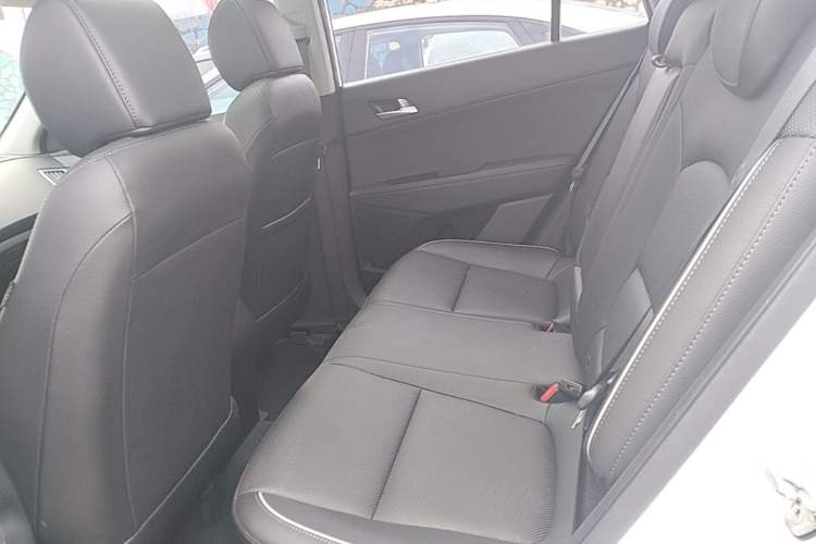 Used Hyundai ix25 2015 1.6L Automatic Two-Wheel Drive Smart GLS Trim Left Rear Seat