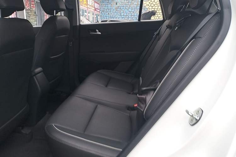 Used Hyundai ix25 2015 1.6L Automatic Two-Wheel Drive Smart GLS Trim Left Rear Seat