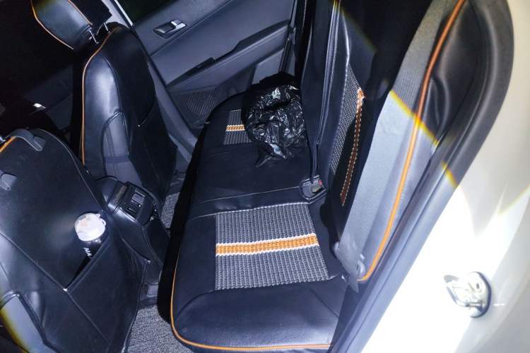 Used Hyundai ix25 2015 1.6L Automatic Two-Wheel-Drive Deluxe DLX Model Left Rear Seat