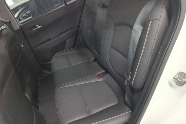 Used Hyundai ix25 2015 1.6L Automatic Two-Wheel Drive Smart GLS Trim Left Rear Seat
