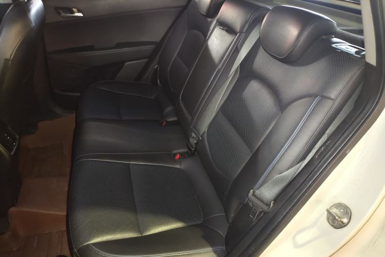 Used Hyundai ix25 2015 1.6L Automatic Two-Wheel-Drive Deluxe DLX Model Left Rear Seat