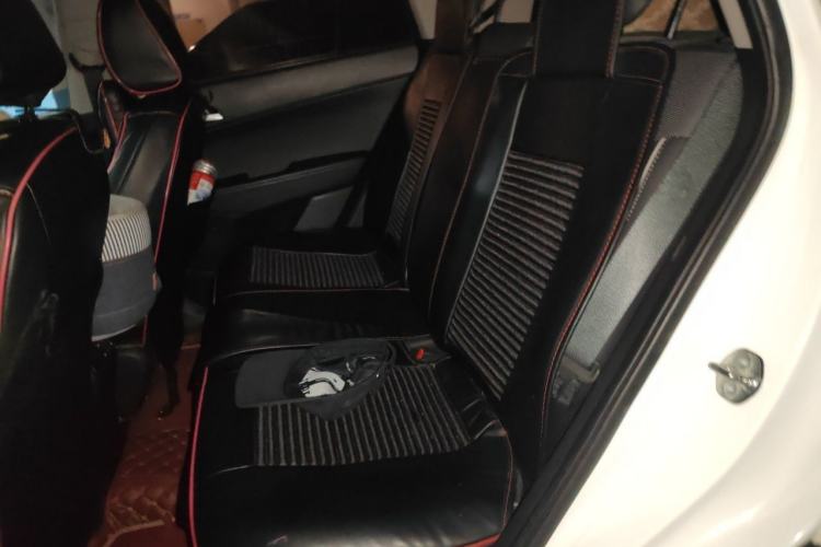 Used Hyundai ix25 2015 1.6L Automatic Two-Wheel-Drive Deluxe DLX Model Left Rear Seat