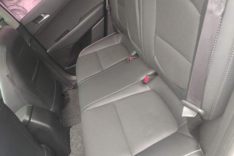Used Hyundai ix25 2015 1.6L Automatic Two-Wheel Drive Smart GLS Trim Left Rear Seat
