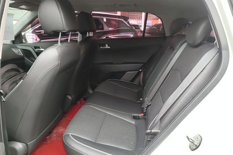 Used Hyundai ix25 2015 1.6L Automatic Two-Wheel Drive Smart GLS Trim Left Rear Seat