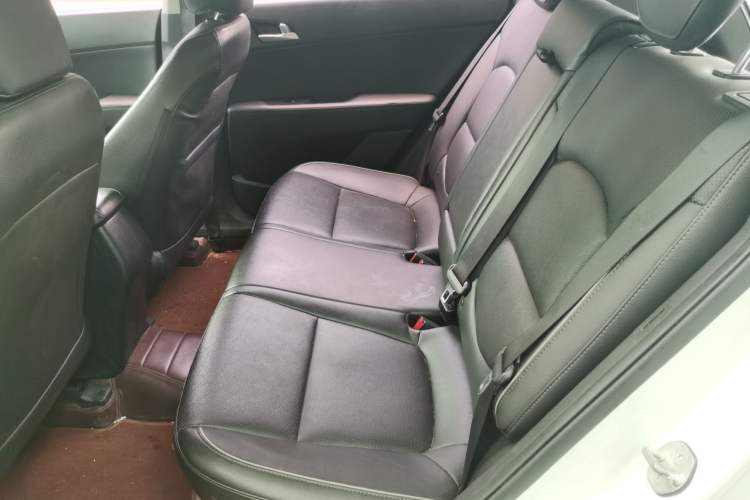 Used Hyundai ix25 2015 1.6L Automatic Two-Wheel Drive Smart GLS Trim Left Rear Seat