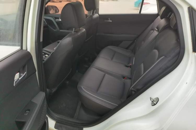 Used Hyundai ix25 2015 1.6L Automatic Two-Wheel Drive Smart GLS Trim Left Rear Seat