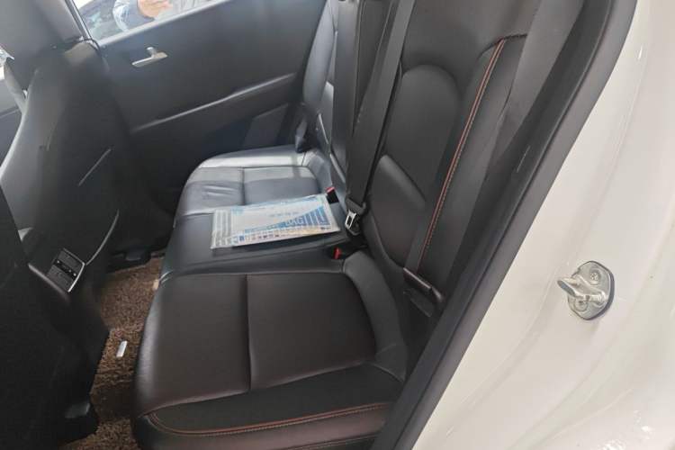 Used Hyundai ix25 2015 2.0L Automatic 4x4 Deluxe DLX Left Rear Seat