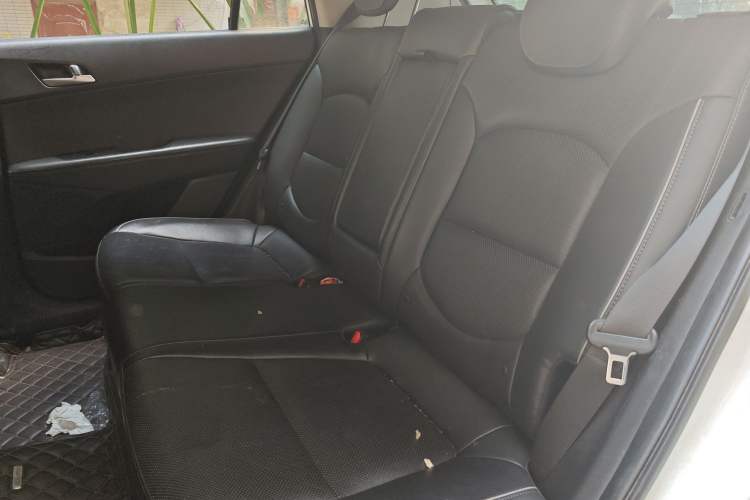 Used Hyundai ix25 2015 1.6L Automatic Two-Wheel Drive Smart GLS Trim Left Rear Seat