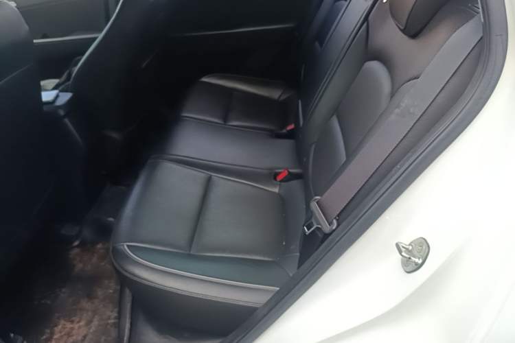 Used Hyundai ix25 2015 1.6L Automatic Two-Wheel Drive Smart GLS Trim Left Rear Seat