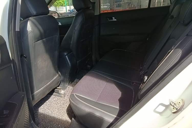 Used Hyundai ix25 2015 1.6L Automatic Two-Wheel Drive Smart GLS Trim Left Rear Seat
