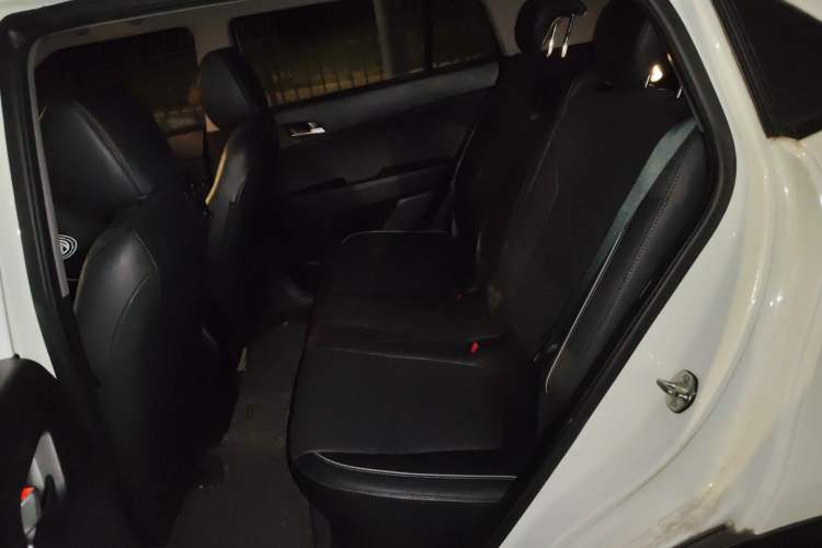 Used Hyundai ix25 2015 1.6L Automatic Two-Wheel Drive Smart GLS Trim Left Rear Seat
