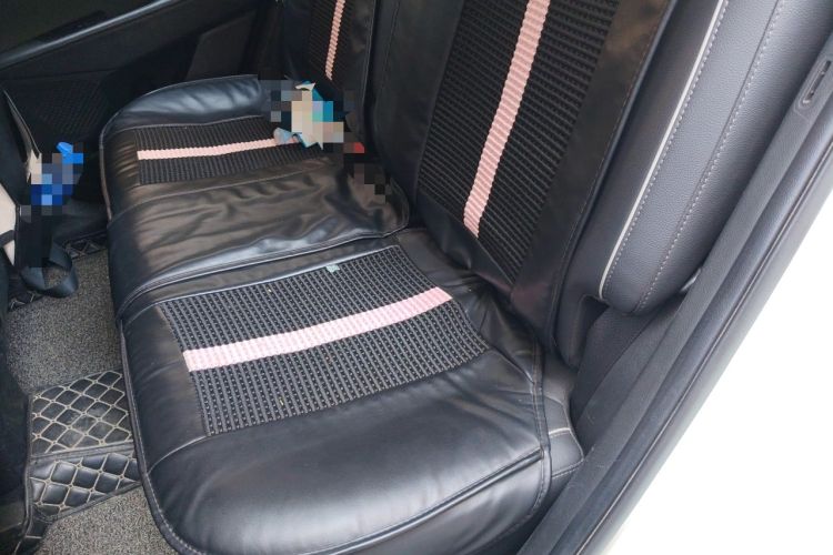 Used Hyundai ix25 2015 1.6L Automatic Two-Wheel Drive Smart GLS Trim Left Rear Seat