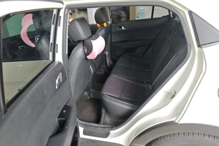 Used Hyundai ix25 2015 1.6L Automatic Two-Wheel Drive Smart GLS Trim Left Rear Seat