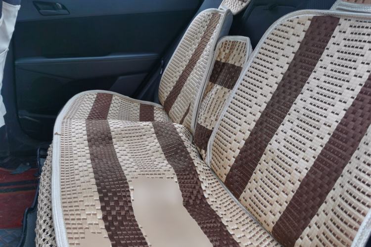 Used Hyundai ix25 2015 1.6L Manual Two-Wheel Drive Fashionable GS Model Left Rear Seat