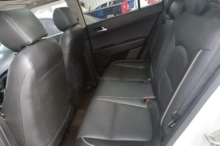 Used Hyundai ix25 2015 1.6L Automatic Two-Wheel Drive Smart GLS Trim Left Rear Seat