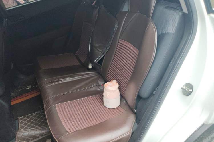 Used Hyundai ix25 2015 1.6L Manual Two-Wheel Drive Fashionable GS Model Left Rear Seat