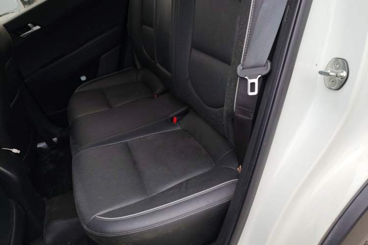 Used Hyundai ix25 2015 1.6L Automatic Two-Wheel Drive Smart GLS Trim Left Rear Seat