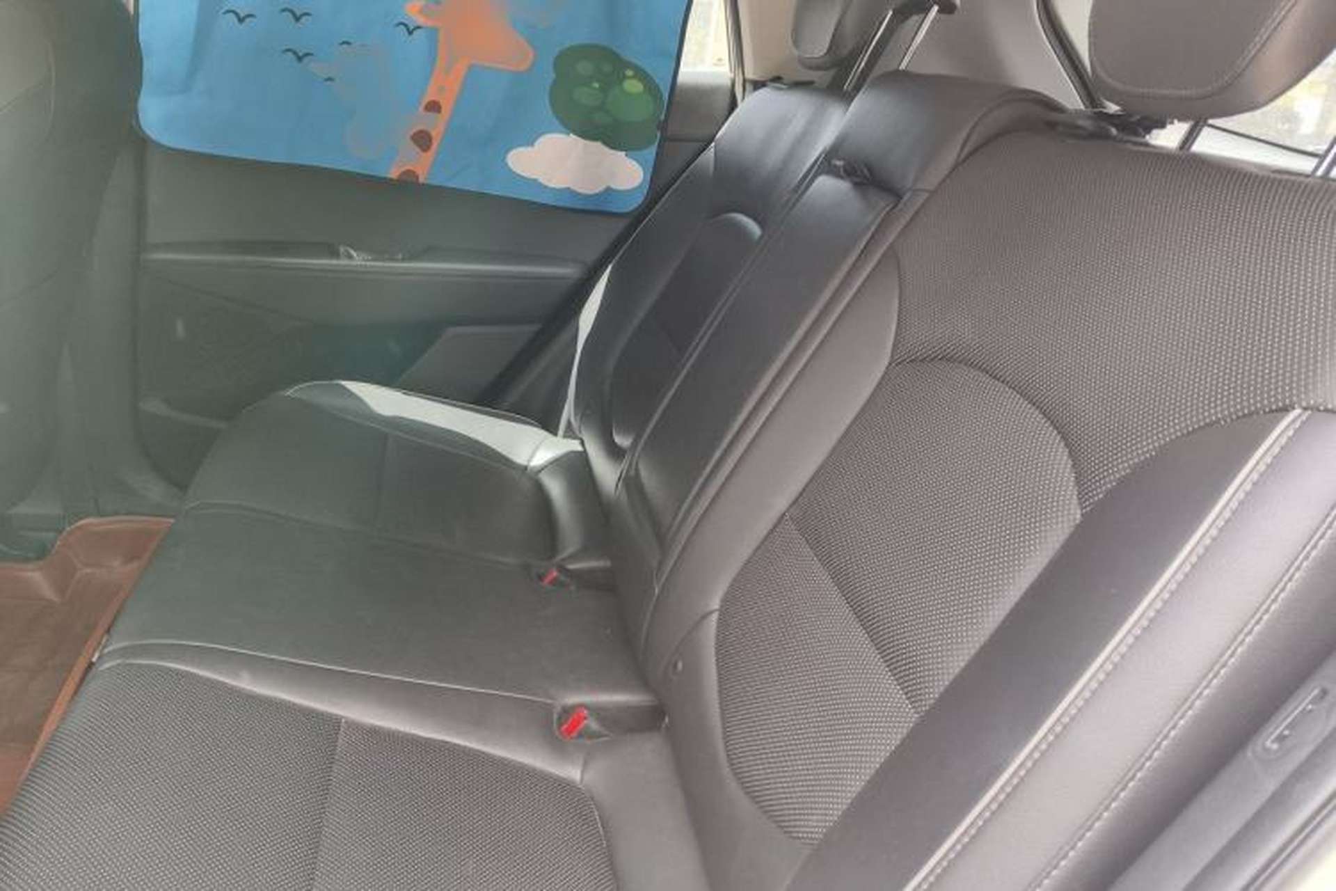 Used Hyundai ix25 2015 1.6L Automatic Two-Wheel Drive Smart GLS Trim Left Rear Seat