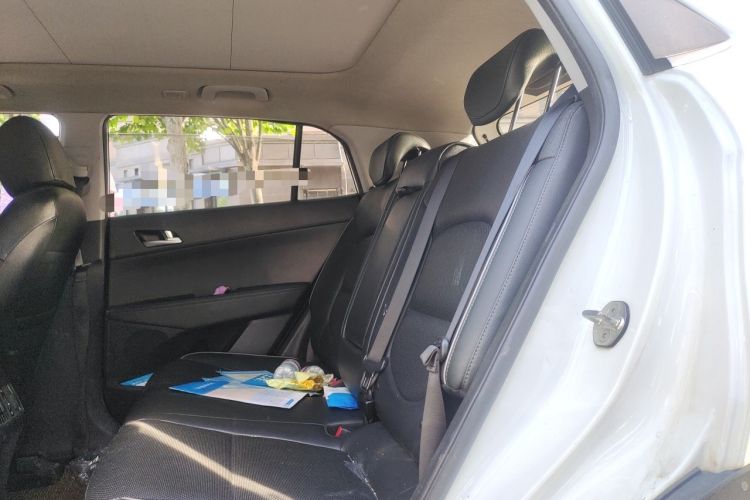 Used Hyundai ix25 2015 1.6L Automatic Two-Wheel-Drive Deluxe DLX Model Left Rear Seat