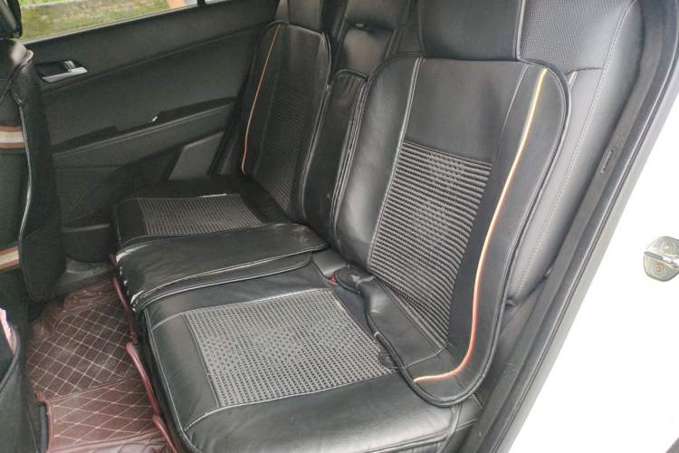 Used Hyundai ix25 2015 1.6L Automatic Two-Wheel Drive Smart GLS Trim Left Rear Seat