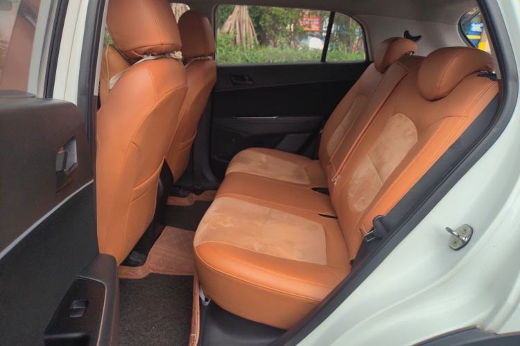 Used Hyundai ix25 2015 1.6L Automatic Two-Wheel Drive Fashionable GS Model Left Rear Seat