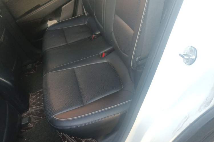 Used Hyundai ix25 2015 1.6L Automatic Two-Wheel Drive Smart GLS Trim Left Rear Seat