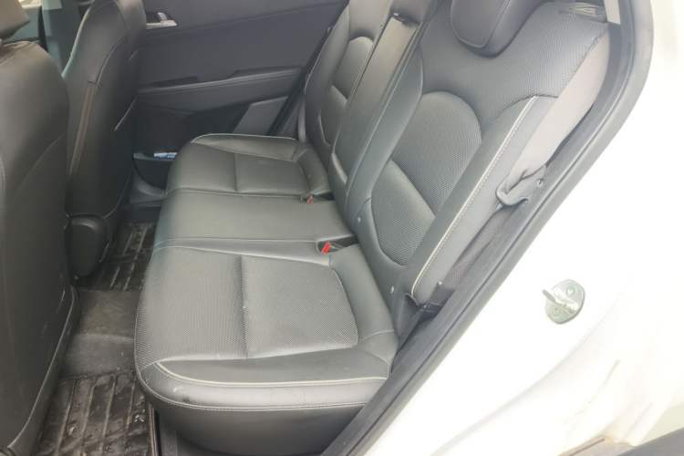 Used Hyundai ix25 2015 1.6L Automatic Two-Wheel-Drive Deluxe DLX Model Left Rear Seat