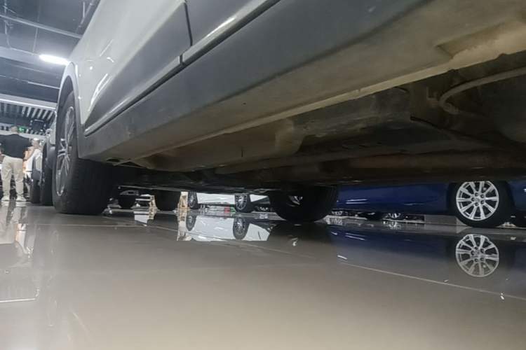 Used Hyundai ix25 2015 1.6L Automatic Two-Wheel-Drive Deluxe DLX Model Left Side Sill