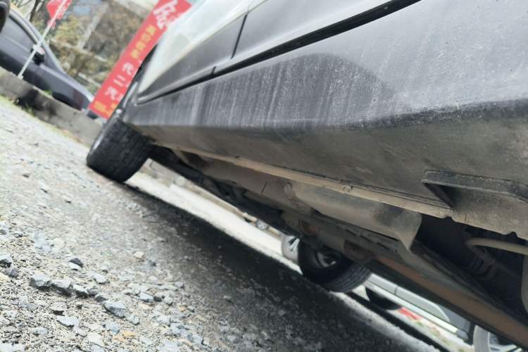 Used Hyundai ix25 2015 1.6L Automatic Two-Wheel Drive Smart GLS Trim Left Side Sill
