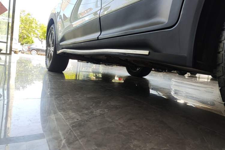 Used Hyundai ix25 2015 1.6L Automatic Two-Wheel Drive Smart GLS Trim Left Side Sill