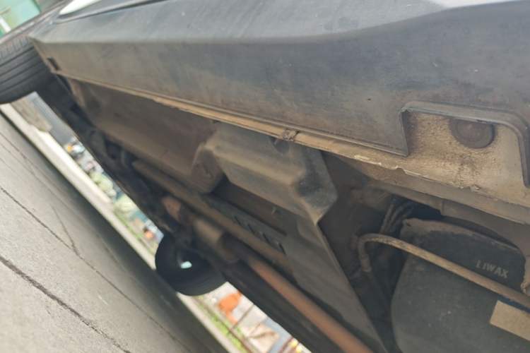 Used Hyundai ix25 2015 1.6L Automatic Two-Wheel Drive Smart GLS Trim Left Side Sill