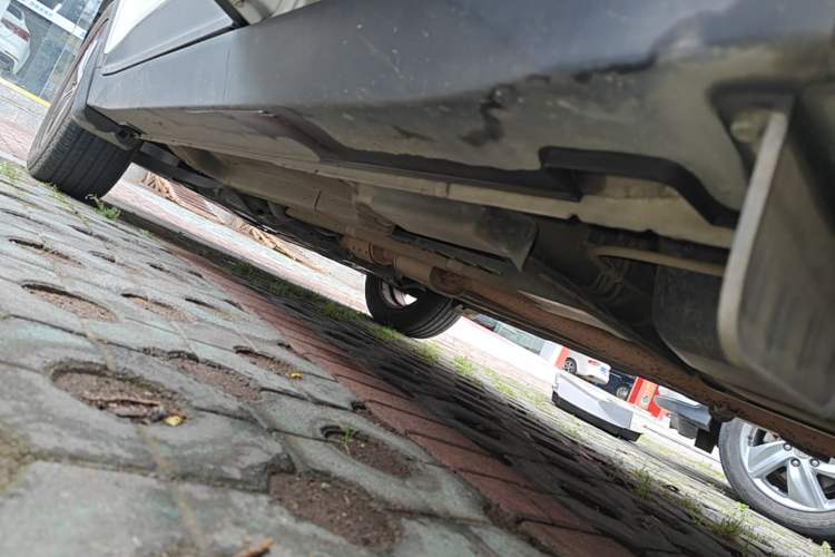 Used Hyundai ix25 2015 1.6L Automatic Two-Wheel Drive Smart GLS Trim Left Side Sill