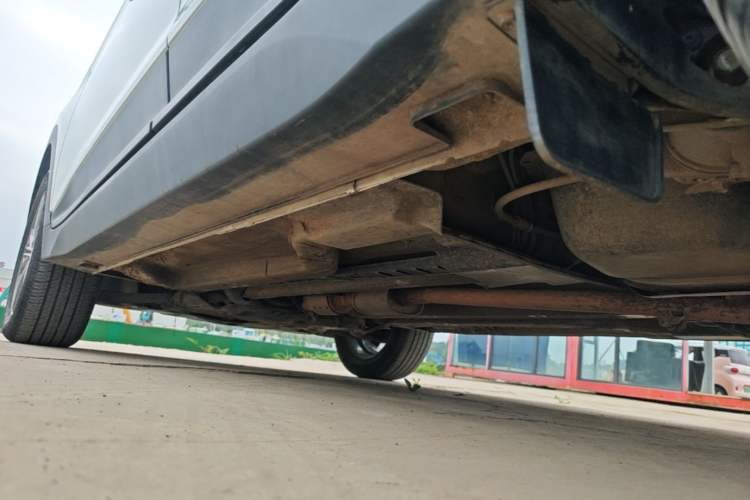 Used Hyundai ix25 2015 1.6L Automatic Two-Wheel Drive Smart GLS Trim Left Side Sill