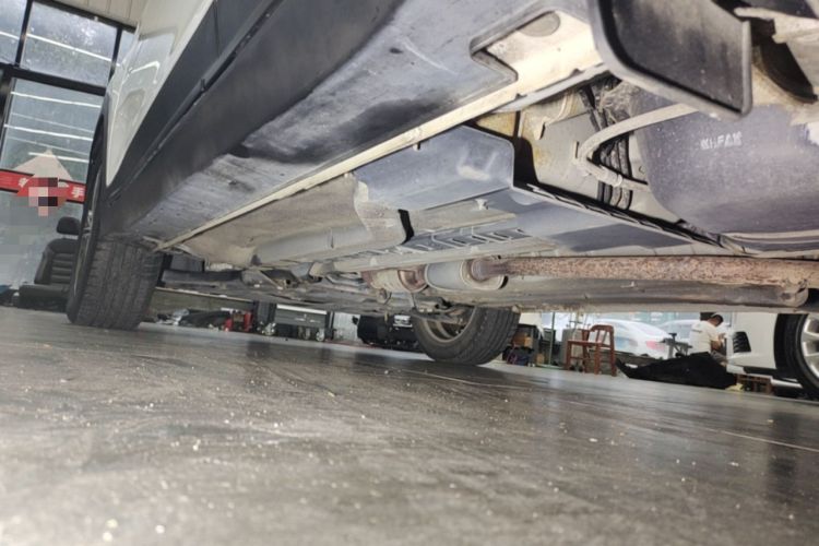 Used Hyundai ix25 2015 1.6L Automatic Two-Wheel Drive Smart GLS Trim Left Side Sill