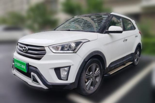 Used Hyundai ix25 2015 1.6L Automatic Two-Wheel-Drive Deluxe DLX Model